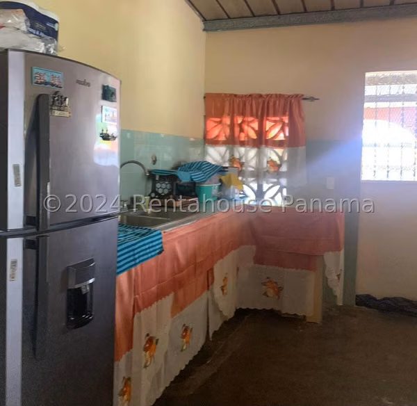 House is sold in Nueva Gorgona