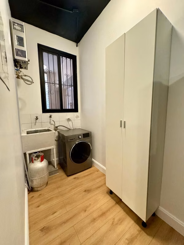 Apartamento Amoblado de 2 Recámaras en PH Plaza Central | Casco Viejo