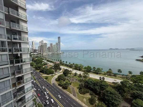 4 bedroom apartment for rent - Av. Balboa, Princess of the Sea Building