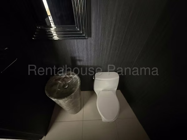 4 bedroom apartment for rent - Av. Balboa, Princess of the Sea Building