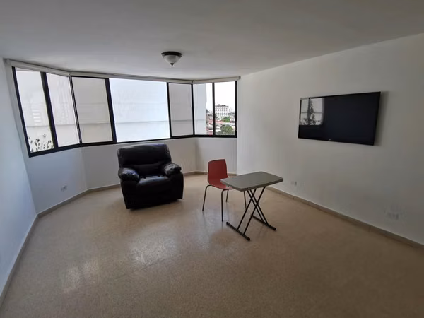RENTAL APARTMENT IN STREET 50