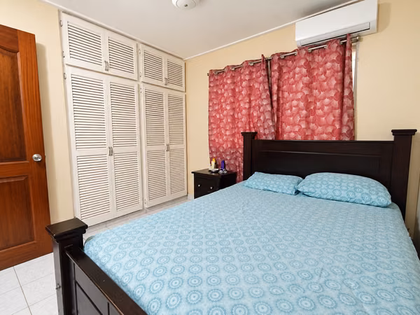 Se Vende casa en Castilla de Oro Condado del Fey
