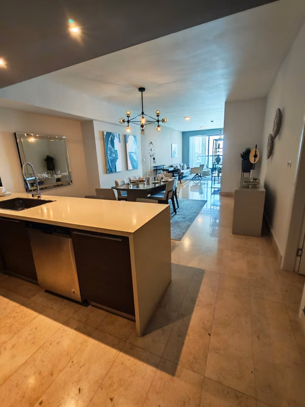 Alquiler de lujo en el YOO Panamá – Unidad de 1 Habitación con Diseño Contemporáneo