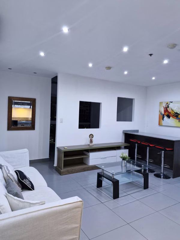 APARTAMENTO AMOBLADO EN ALQUILER – PH COLORES DE BELLAVISTA