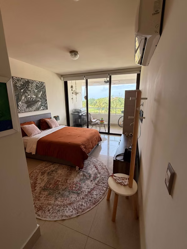 Maramar, Perlamar. 88mts 1r 2b furnished $1,2000.00