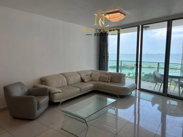 Venta de Apartamento en Avenida Balboa, PH Allure at the Park