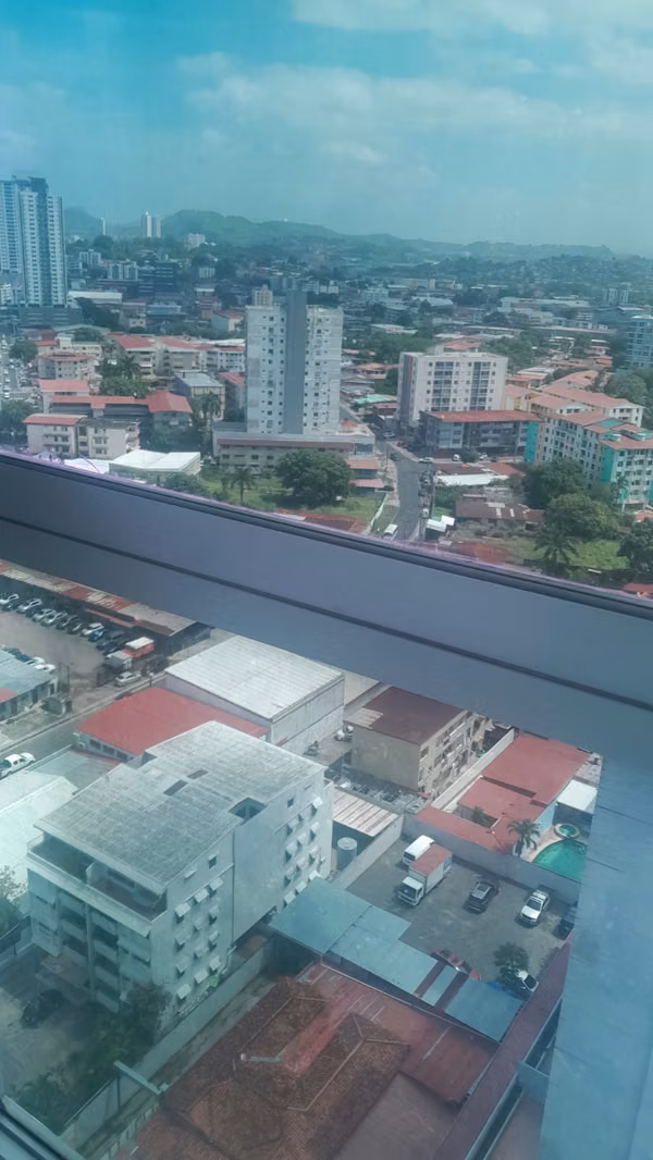 Venta de Apartamento en Parue Lefevre Ph Arenas Park