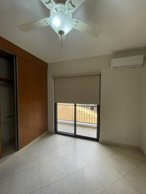 Venta Garden de 2 recámaras en Embassy Club
