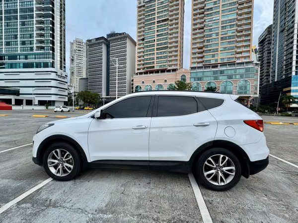Hyundai Santa Fe 2014