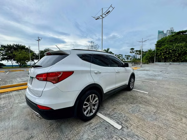 Hyundai Santa Fe 2014