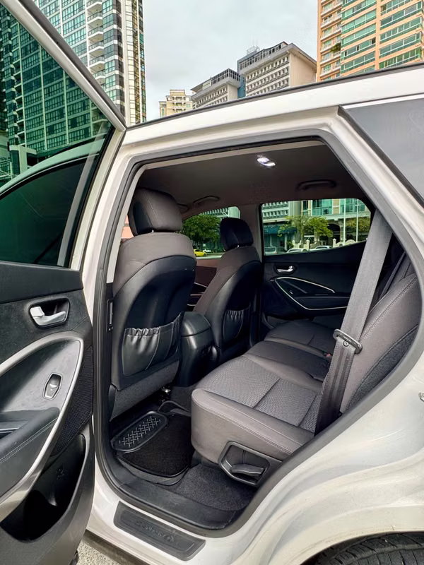 Hyundai Santa Fe 2014