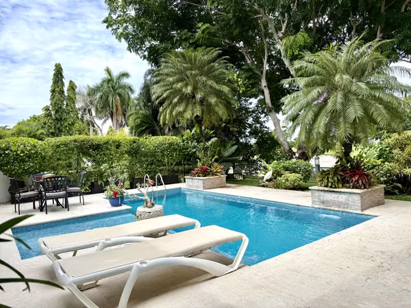 BIJAO - HOUSE WITH POOL
