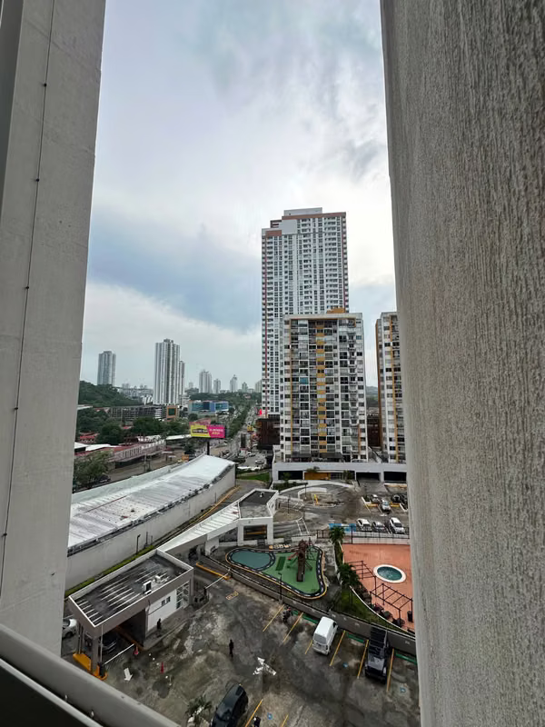 $875 PH Aviñon Tower: Cómodo, Linea Blanca y Cerca de Todo