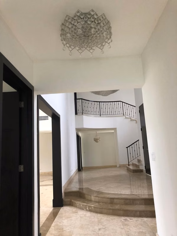 ALQUILER DE CASA EN COSTA DEL ESTE (TAMBIEN SE VENDE)
