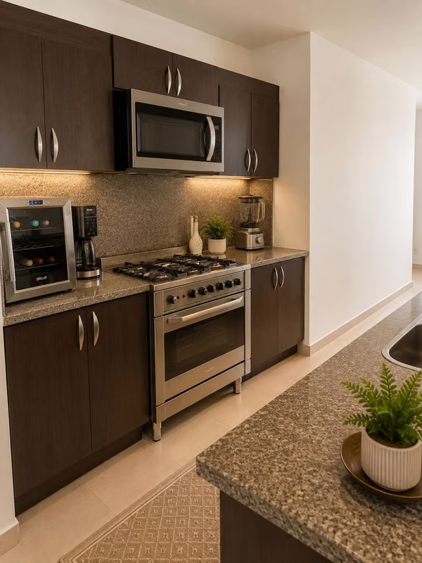 2 BEDROOMS, 2 BATHROOMS, 2 PARKING SPACES, WHITE LINE, NO FURNITURE