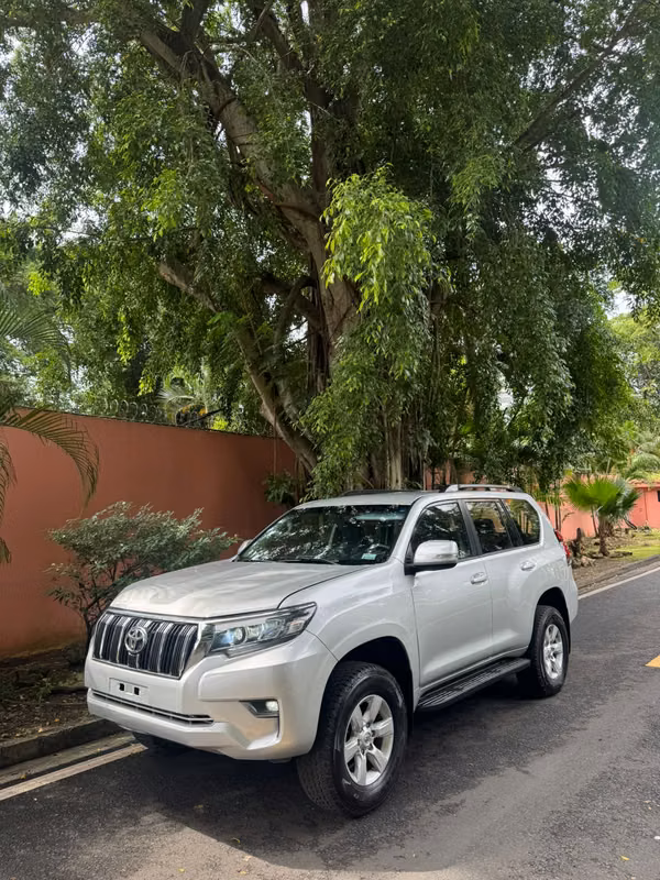 TOYOTA LAND CRUISER PRADO TXL 2017 $29.900