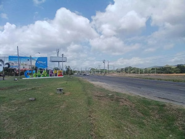 VENTA DE TERRENO EN PUNTA CHAME