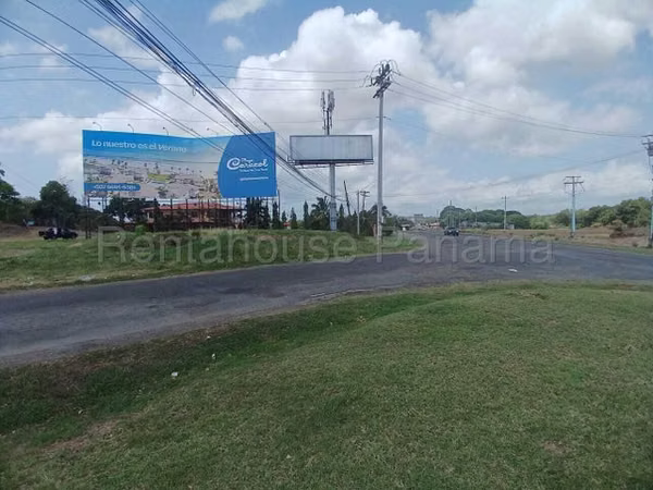 VENTA DE TERRENO EN PUNTA CHAME
