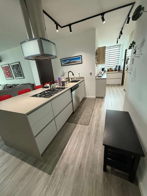 APARTMENT RENTAL -AVENIDA BALBOA