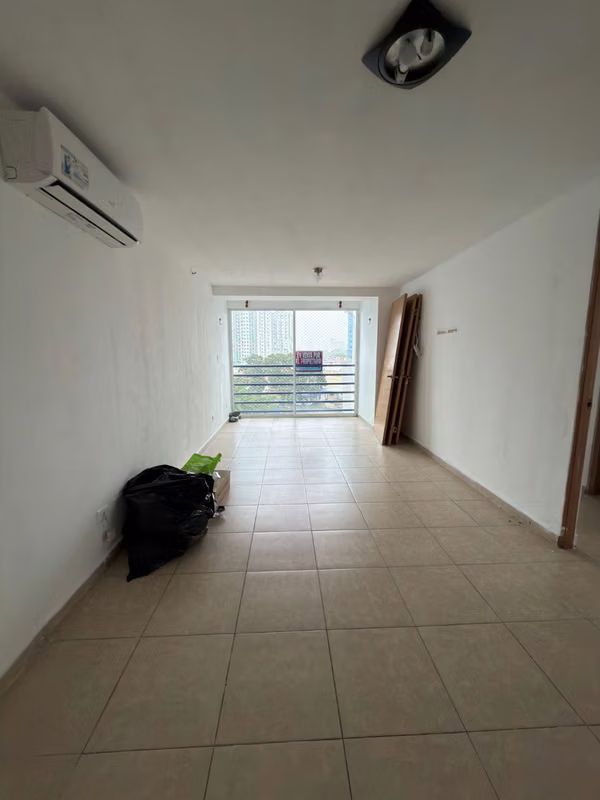 ALQUILO APARTAMENTO EN VIA ESPAÑA, 2 RECAMARAS, SOLO A/C, 80M2.