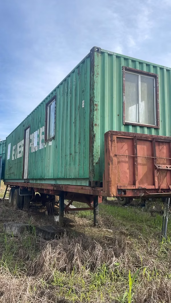 Selling 40-foot table - 2 axes