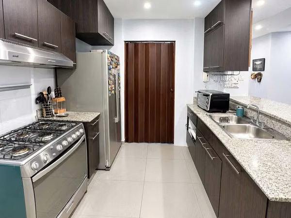 Apartamento amoblado en alquiler en Bella vista 27MAM2568