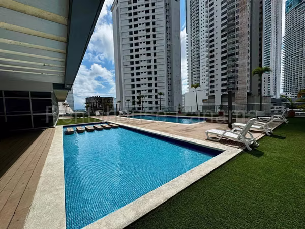 Apartamento amoblado en alquiler en Bella vista 27MAM2568
