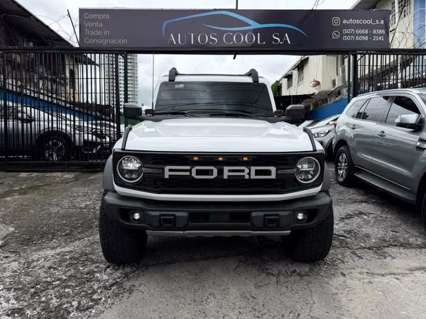 FORD BRONCO BLACK DIAMOND AÑO 2022, AUTOMATICA 4X4 DE FORD DAVID PANAMA, UNICO DUEÑO OPTIMAS CONDICIONES 