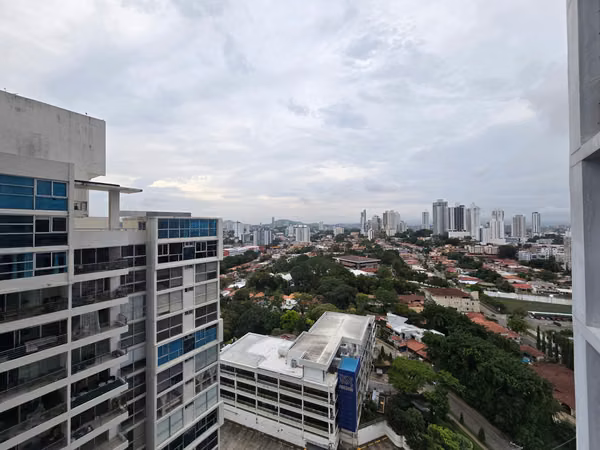 APARTMENT IN NEW VILLAGE - LA LOMA