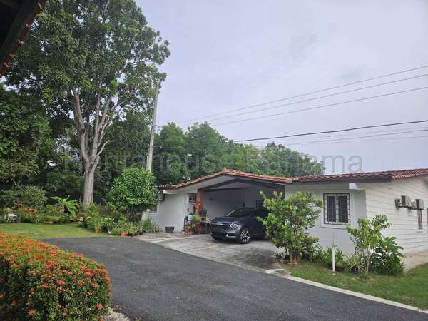 SOLD HOUSE IN CORONADO MDV27-2423