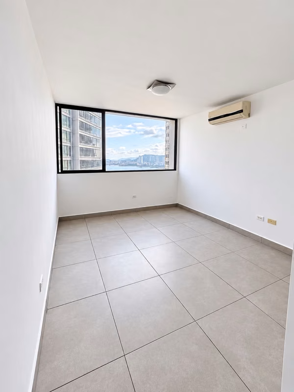 Apartment for sale - 124; Paitilla - 124; 278 m2, 3 rec, balcony, cbe