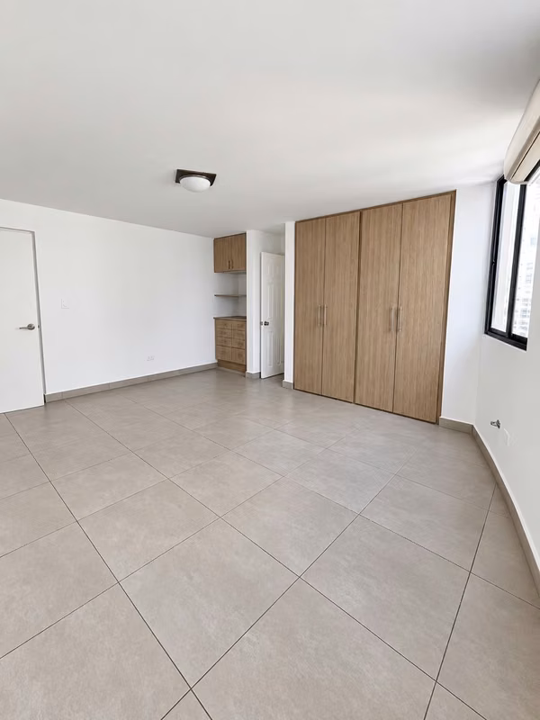 Apartment for sale - 124; Paitilla - 124; 278 m2, 3 rec, balcony, cbe
