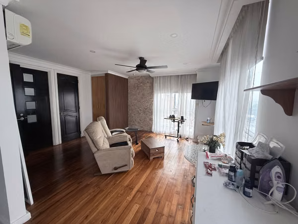 Se alquila apartamento en bella vista