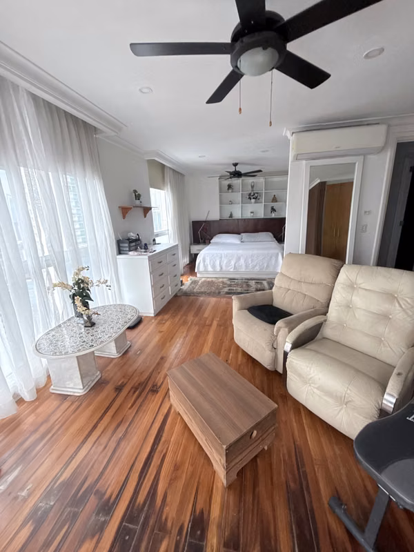 Se alquila apartamento en bella vista