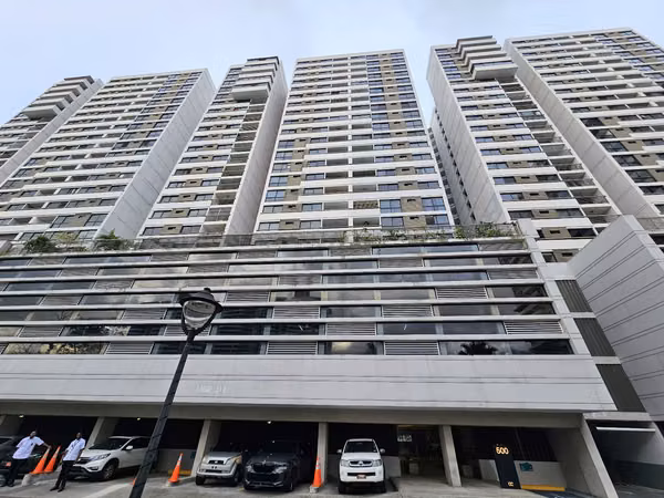 Venta de Apartamento en PH Condado Country Club - Haga una oferta