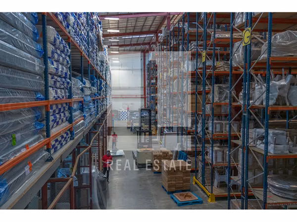 Se Vende Galera Industrial en La Loceria