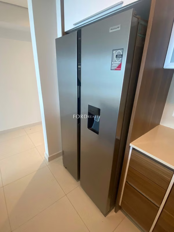 Rental Ph Parkside - East Coast.