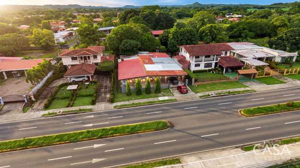 Property of 8 Rooms with Commercial Zonification for Sale in Las Tablas - cs id: 335244