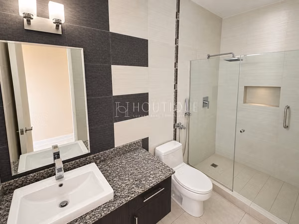 Venta de Apartamento en El Cangrejo – PH Luxor 100