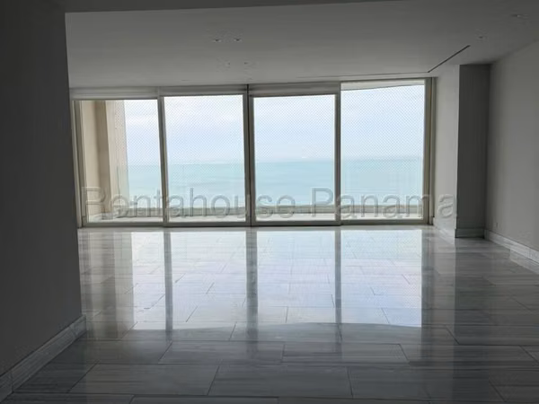 Alquiler apartamento sin muebles en PH The Towers, Punta Paitilla - frente al mar | VIK-27-2471