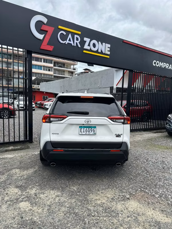 Toyota RAV4 2023