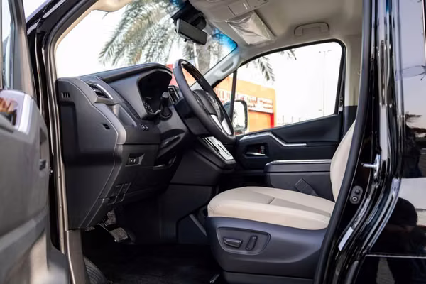 2026 TOYOTA GRANVIA LUXURY
