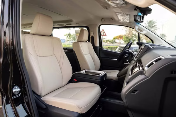 2026 TOYOTA GRANVIA LUXURY