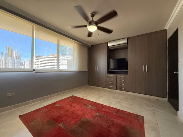 VENTA APARTAMENTO RENOVADO - SAN FRANCISCO