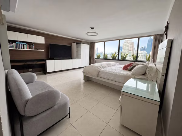 Venta de Penthouse en Marbella, PH Monticello, 287 m²