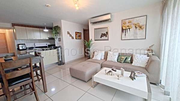 Apartment for sale in Vía España AK