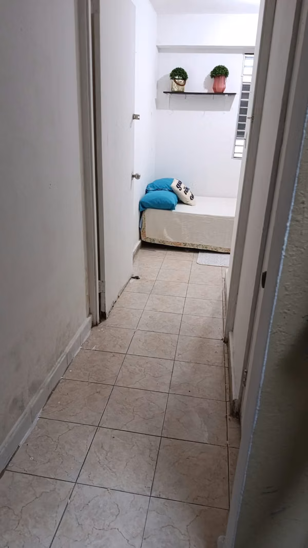 I rent furnished room with private bathroom. For one person only