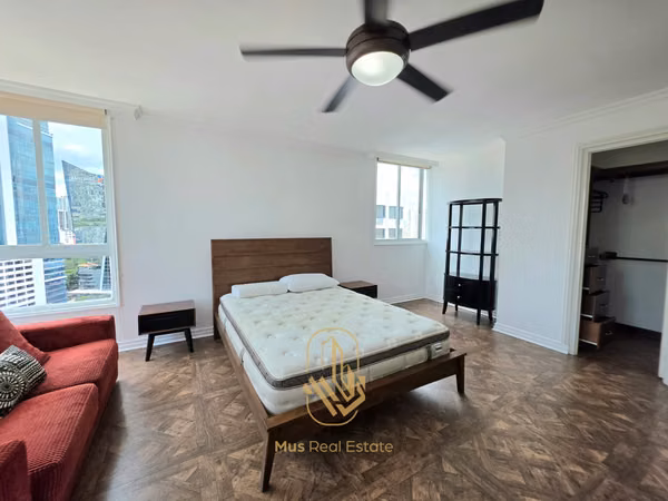 Amoblado and Equipped Apartment in Calle 50 / Bella Vista, PH Bay Obarrio - WV