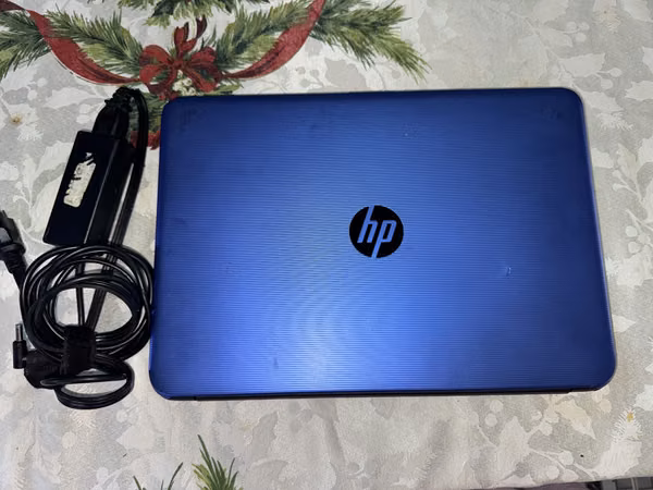 Laptop Hp 14-am017la blue