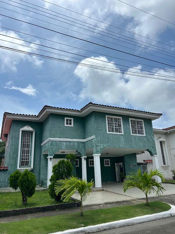 Large and welcoming house in Ciudad del Sol, Colón